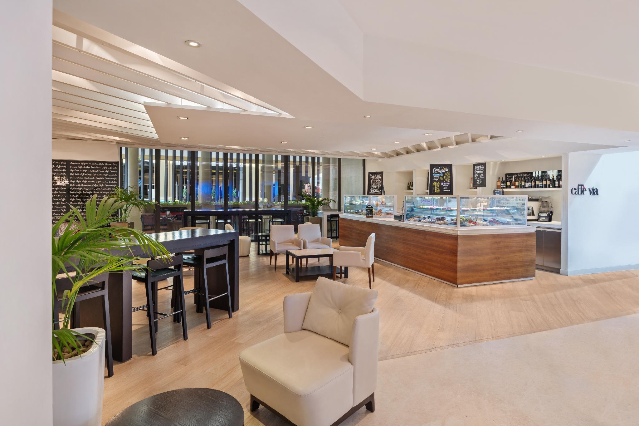 جيه ايه فندق أوشن فيو دبي المظهر الخارجي الصورة The lounge at the airport