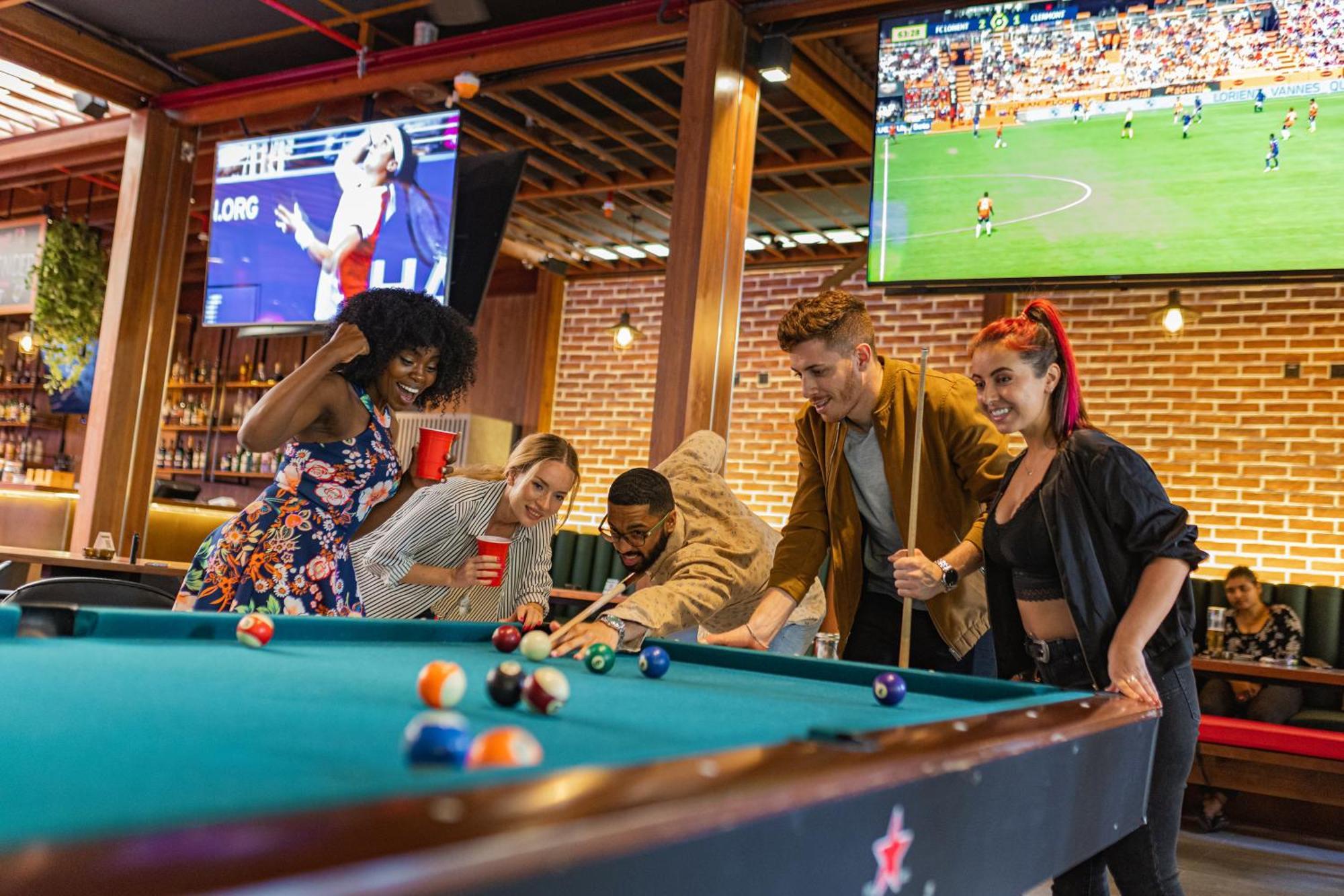 جيه ايه فندق أوشن فيو دبي المظهر الخارجي الصورة The Sports Bar
